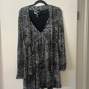 Twelve by Twelve Monochrome Patterned Long Sleeve Dress